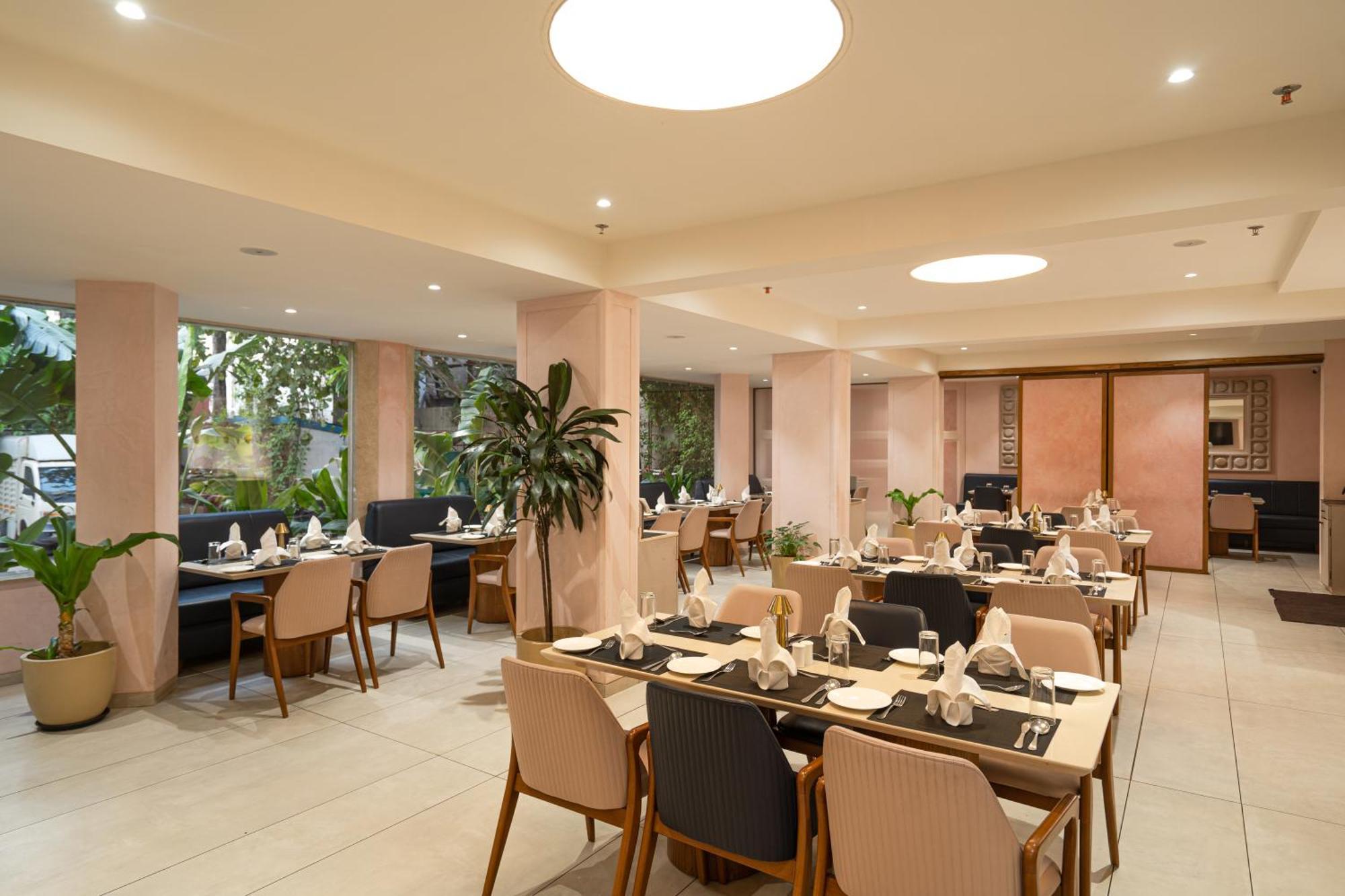 Hotel Mayura Raipur  Luaran gambar