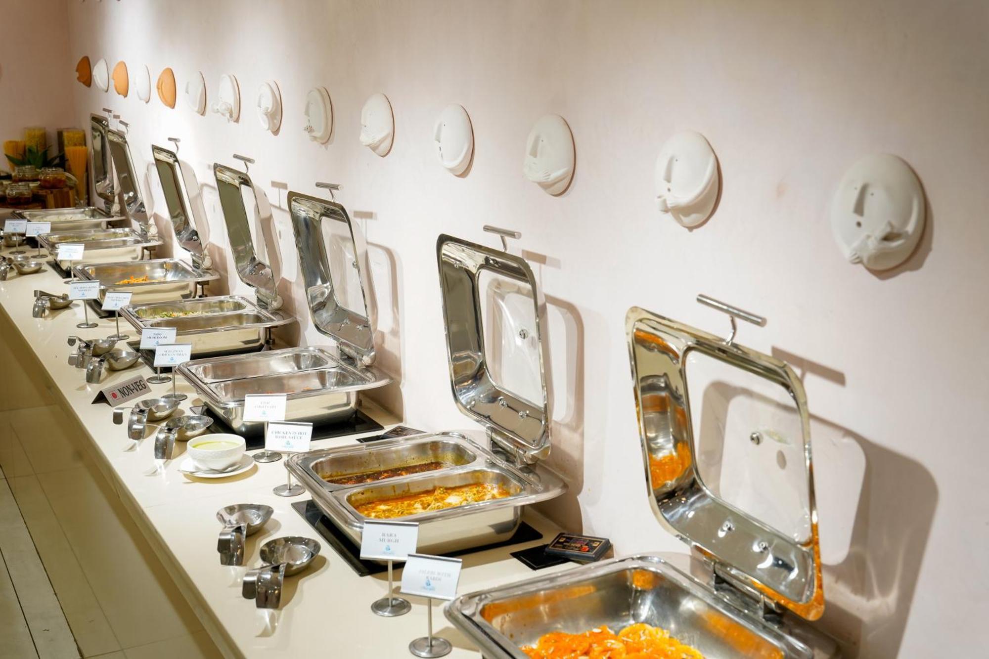 Hotel Mayura Raipur  Luaran gambar