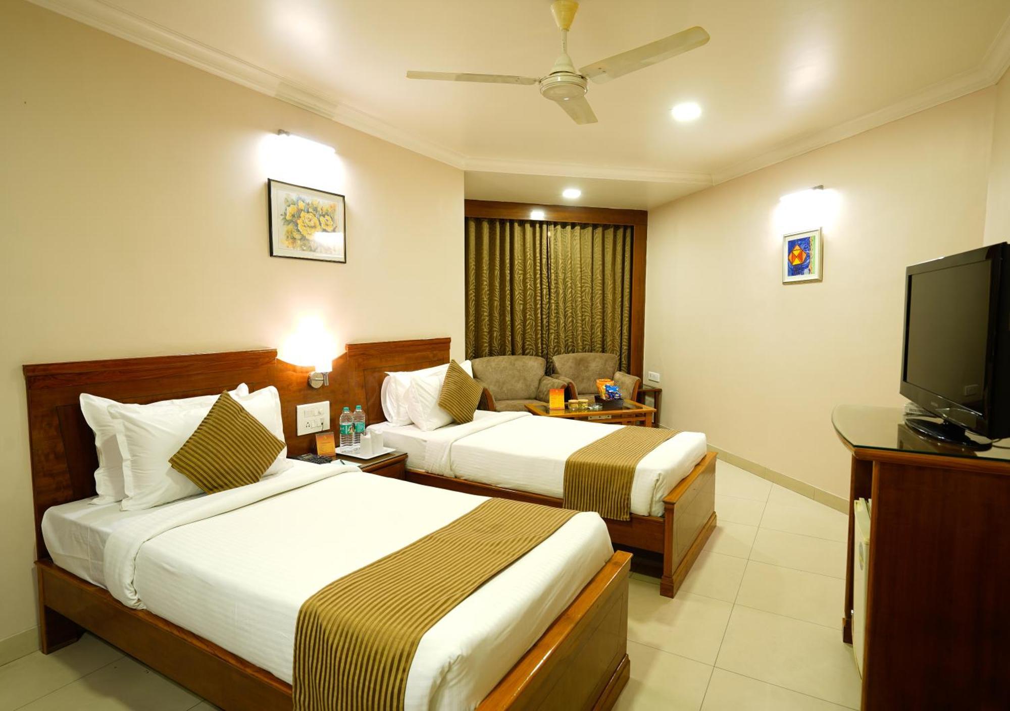 Hotel Mayura Raipur  Luaran gambar