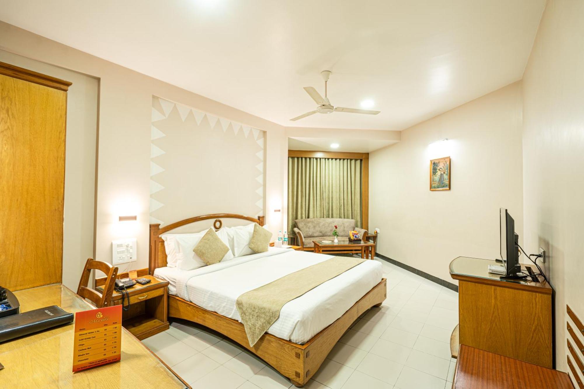 Hotel Mayura Raipur  Luaran gambar